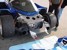 Porsche 956b kenwood 1984 lm 1/24 tamiya-114_956_monocoque_front.jpg