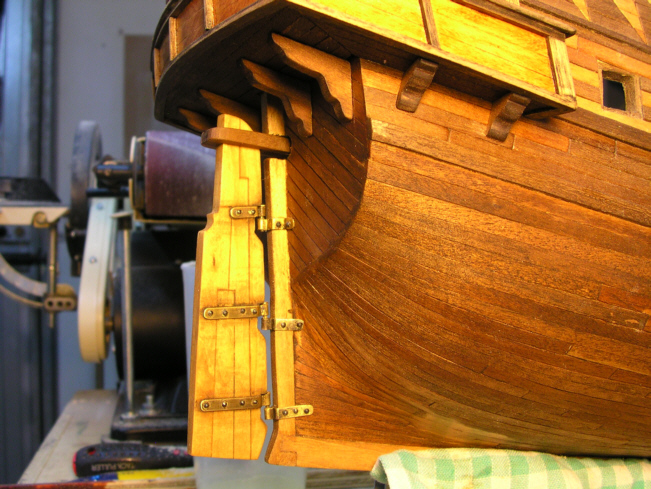 Autocostruzione della Golden Hind - Pagina 4 83127d1276806717-golden-hind-2-giardinetto-17