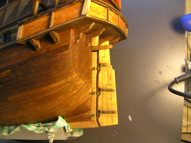 Autocostruzione della Golden Hind - Pagina 4 83128d1276806717-golden-hind-2-giardinetto-18