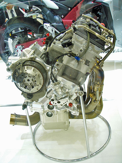 yzr m1 2010