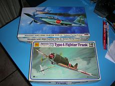 aereo-mitsubishi-a6m3-zero-e-nakajima-ki-84-frank-zf001.jpg
Visite: 6
Dimensione:  99.9 KB
ID: 23253