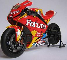 moto-yamaha-m1-miro-for2.jpg
Visite: 1
Dimensione:  43.3 KB
ID: 23800