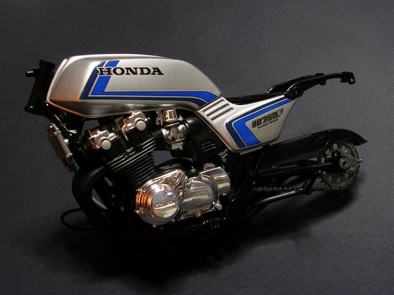 Motore honda cb750f