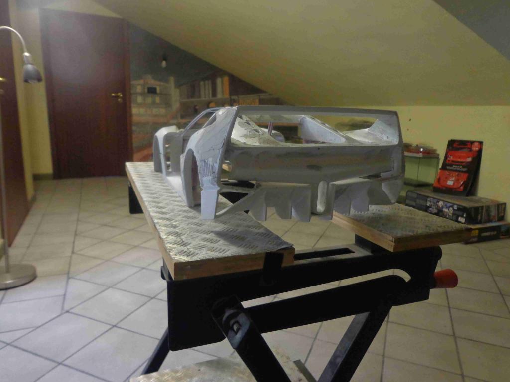 344853d1575457895-ferrari-f40-pocher-1-8