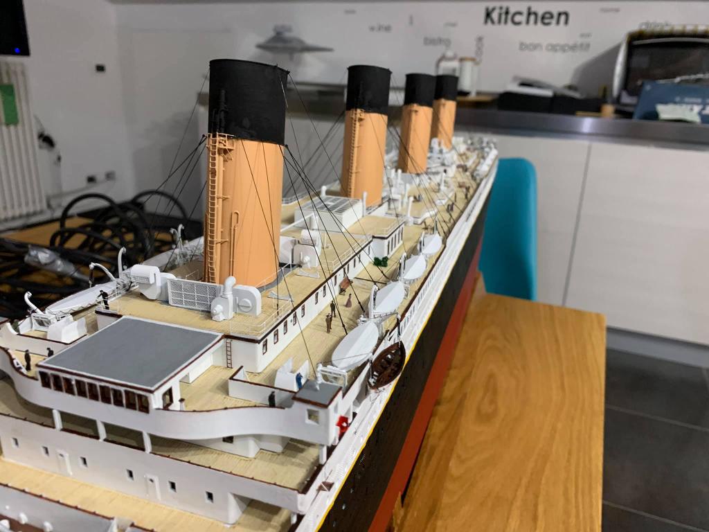 Forum Visualizza un messaggio singolo RMS Titanic 1/200 Scale (Trumpeter Kit)