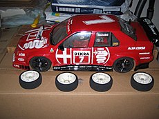 Tamiya Alfa Romeo 155 DTM modello 58128 con telaio in plastica-8f43d0b7-e05c-4a47-82fd-29388a85db11.jpg
