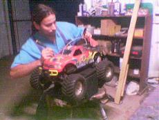 Sin Yih AX5 Buggy 1/8 4WD vs BK#1:8 GP 4WD Inferno MP7.5 Sports III-post_24_7700_donno10mt1_1_.jpg