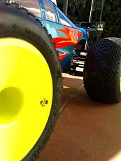 LOSI LST2-3.jpg
