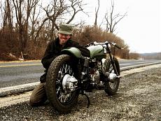 Replica Norton Manx "Leningrad Kaf"..in alto mar Baltico..-saint_ural_custom_01.jpg