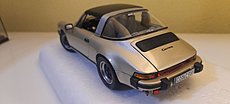 Porsche 911 carrera 3.2  targa revell 1:24-pt5.jpg