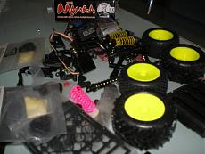 Vendo Losi Mini-T full Hop-ups!-p1010029-1-.jpg