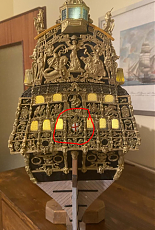 Autocostruzione - Sovereign of the seas-stemma-poppe.png