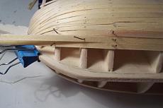 Primo cantiere in autocostruzione: Golden Hind da piani mamoli-primo-fasciame-001.jpg