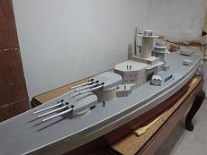 WW2 Incrociatore Pesante Tedesco Scharnhorst in scala 1:72-turrets-place..jpg