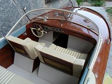 Riva Aquarama (Hachette 2012)-sam_0615.jpg