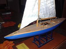 Amati America's Cup 1934 Defender: Rainbow 1:80 | 48 cm-20150106_190655.jpg