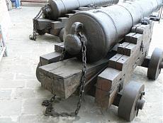 Hms bellona-p1020509.jpg