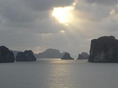 foto hong kong-halong-bay-alba.jpg