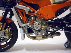 Booch's gallery-ducatigp4_3_resize.jpg