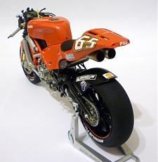 Booch's gallery-ducatigp4_6_resize.jpg