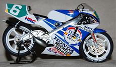 Waltercalz Gallery (Moto)-lato-dx.jpg