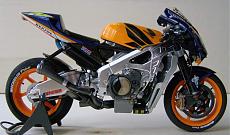 Davide New Gallery-pb193566.jpg