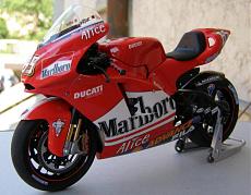 Davide New Gallery-p5201042.jpg