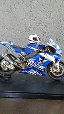 massimoc5 gallery-yamaha-m1-2005-17.jpg