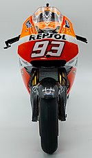 Waltercalz Gallery (Moto)-honda-rc213v-rep-front.jpg