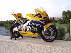 Freon's Gallery-rc211_v_camel_team_pons_006.jpg