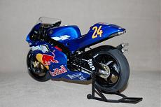 Waltercalz Gallery (Moto)-yzr500-3.jpg