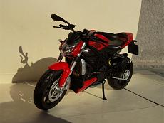 [MOTO] news 1:12-51.jpg