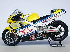 [OT] Tutte le moto del sig.Rossi...-2000_honda_nsr500.jpg