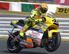 [OT] Tutte le moto del sig.Rossi...-2001_honda_nsr500.jpg