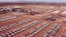 [OT] Cimitero degli aerei-davis_monthan_afb_aerial1.jpg