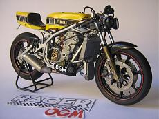 [MOTO] YAMAHA 800 3 special  Tamiya 1:12-img_0453.jpg