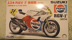 1/12 Suzuky rgv '88 Schwantz - Fujimi-dsc02278.jpg