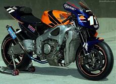[moto] Motogp reference ufficiale-honda-rc211v-2-450x325-1-.jpg