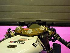 [moto] Motogp reference ufficiale-manubrio.jpg