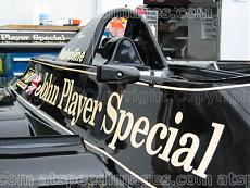 lotus f1  giusto colore decal jps-1978_jps_mkiv_lotus_79_f1_right_side_of_cockpit.jpg