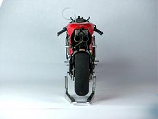 [MOTO] Ducati Desmosedici GP4 2004 Capirossi scala 1/12-img_7654.jpg