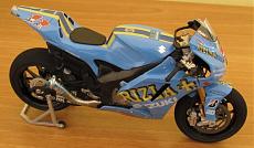 Suzuki Rizla 2008 1/12-img_0972.jpg