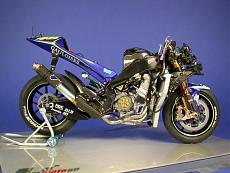 Yamaha M1 2004 1/12-imageuploadedbytapatalk-hd1348935884.306565.jpg