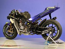 Yamaha M1 2004 1/12-imageuploadedbytapatalk-hd1348935969.380762.jpg