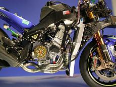 Yamaha M1 2004 1/12-imageuploadedbytapatalk-hd1348936022.117956.jpg