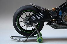 Kawasaki Ninja XZRR 2006 Tamiya 1/12 by Gennaro Zappa-u4li.jpg