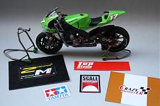 Kawasaki Ninja XZRR 2006 Tamiya 1/12 by Gennaro Zappa-aq5q.jpg