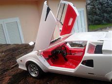 Lamborghini Countach LP 500 s-9.jpg