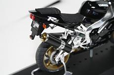 Yamaha YZF stradale tamiya-img_1447.jpg