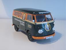 VW T1 Jagermeister - Revell 1/24-img_2848.jpg